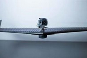 莱曼航空发布LA100民用微型拍照无人飞机 售价1275美元