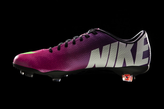 Nike 发布 Mercurial Vapor IX 鞋款