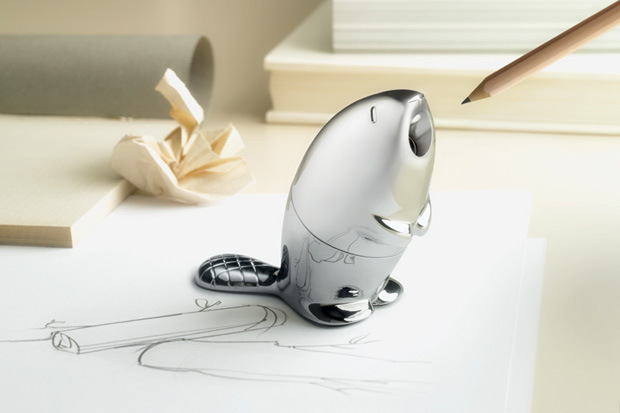 Alessi 与米兰艺术家 Rodrigo Torres 打造 Beaver Pencil Sharpener 艺术笔刨