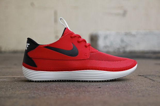 Nike Sportswear 2013春夏 Solarsoft Moccasin 鞋款