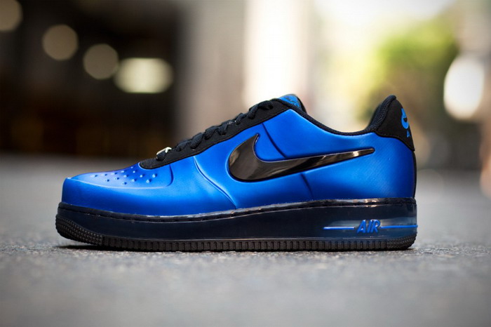 Nike 2013春季 Air Force 1 Low Foamposite “Royal” 鞋款