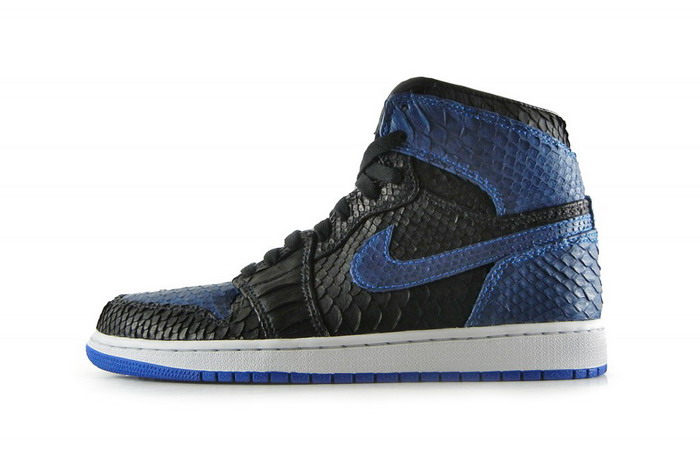 Air Jordan 1 Black/Royal “Python” by JBF 客制化蛇纹球鞋