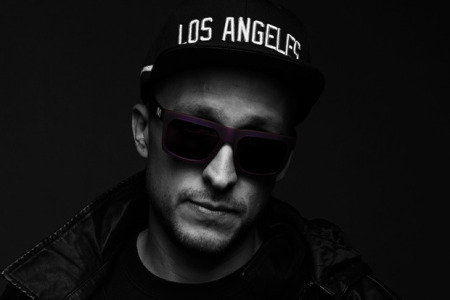 眼镜品牌 IVI 2013春季系列造型 Lookbook