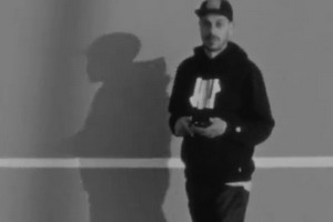 美国说唱歌手 Evidence 参与 Jason Goldwatch 短片系列 “Time Pieces” 拍摄视频曝光