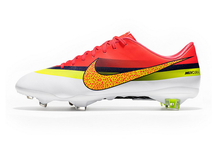 Nike 2013春夏 CR Mercurial Vapor IX Boot C罗全新球靴