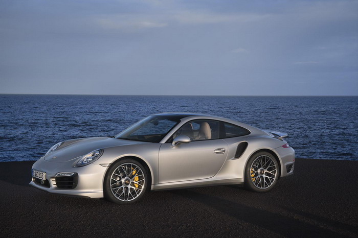 保时捷 2014 新款 Porsche 911 Turbo 跑车