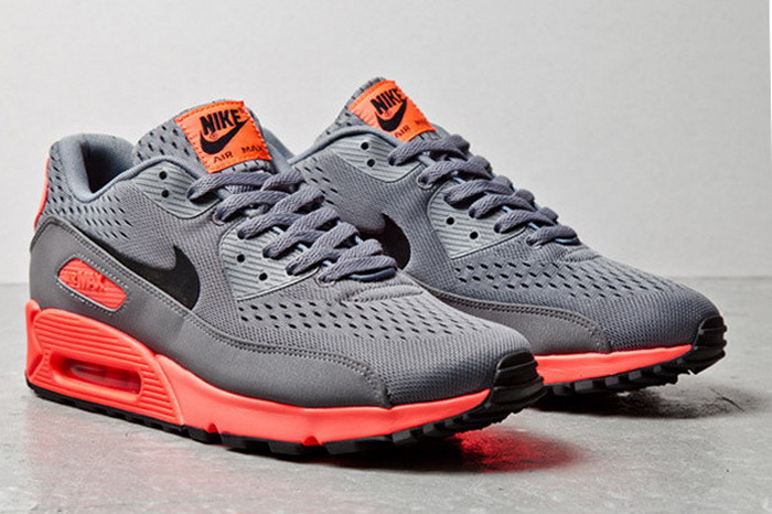 Nike Air Max 90 EM “Fluro Grey” 跑鞋