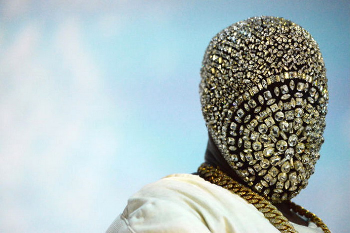 Kanye West 全新录音室专辑 《Yeezus》 即将于 6 月 18 日发行！