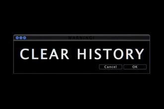 Larry David 主演喜剧《Clear History》前导预告释出