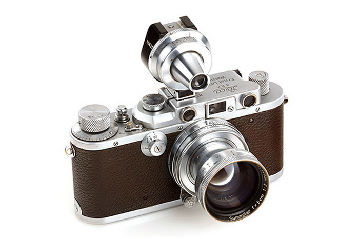 Albert Eisenstaedt 的 V-J Day 莱卡相机