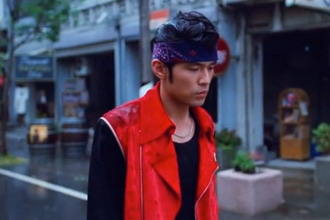 周杰伦第二部执导电影《天台 RooFToP》终极预告释出！