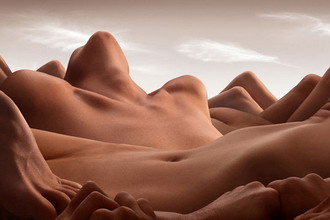 “Bodyscapes” 艺术摄影作品：人体交织出的自然风光