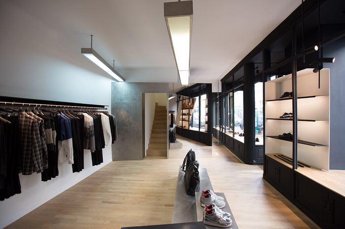 KRISVANASSCHE 巴黎新店开幕