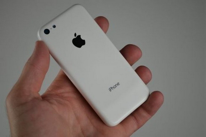 iPhone 5C后壳多图谍照再曝光 传售价3000元左右