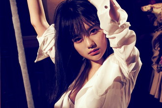 国民女神南笙清纯不再破尺度禁忌写真 玩裸露登《男人装》