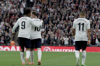 Daniel Sturridge 与 Alex Oxlade-Chamberlain 演绎 Nike Soccer「England Matters」系列特辑