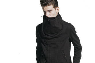 BLACK SENSE × JULIUS Cowl Neck Blouson 防风夹克