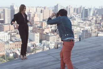Carine Roitfeld《CR Fashion Book》电影《Mademoiselle C》新版预告片