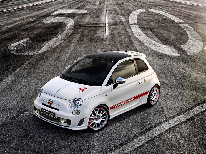 Fiat 菲亚特 Abarth 595 50 周年纪念版车型