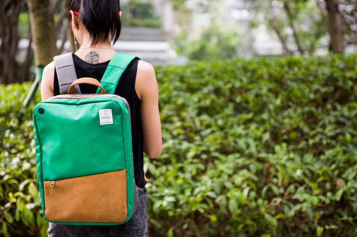 thecoopidea「Nifteen Swivel」电脑袋