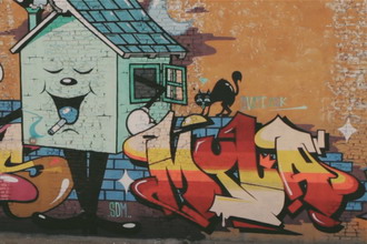 DABS MYLA × TYKE WITNES × CRAOLA 联手在加州 Long Beach 创作大型涂鸦