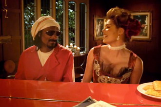 Kate Upton 与 Snoop Dogg 共同出演 Hot Pockets 最新广告「You Got What I Eat」