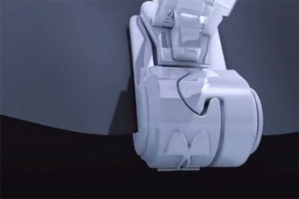 Under Armour 发布世上首款磁吸式拉链设计