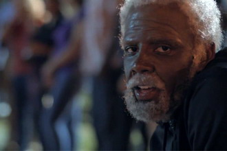 Nate Robinson 与 Maya Moore 助阵 Kyrie Irving 最新 Pepsi MAX「Uncle Drew」广告