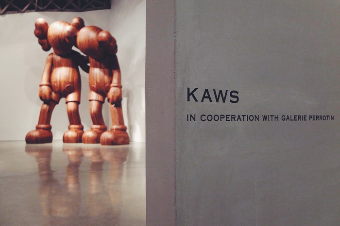 KAWS「Along the Way」个人作品展 @ Mary Boone Gallery