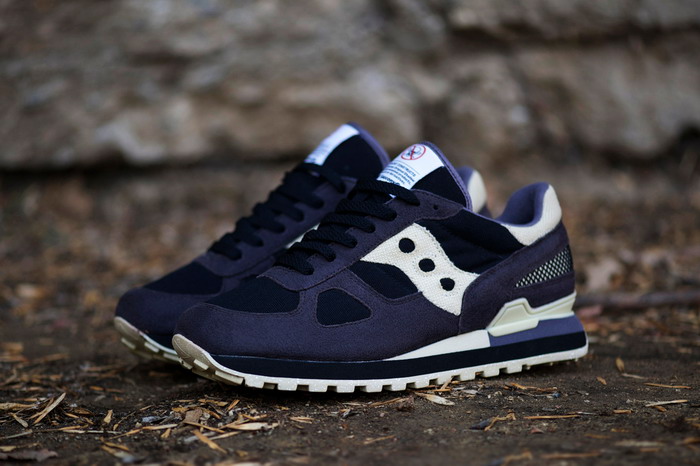 独家鉴赏 BAIT × Saucony Shadow Original「Cruel World」联名鞋款
