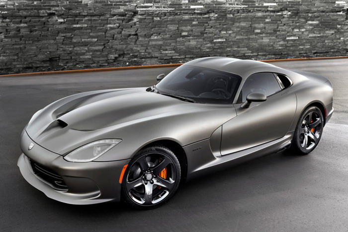 2014 年式样 SRT Viper GTS Anodized Carbon 特别版本