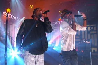 Pusha T 与 Pharrell Williams 在 Jimmy Kimmel Live 上携手现场献唱新单曲《S.N.I.T.C.H.》