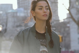 Adrianne Ho 演绎 Sweat The Style 最新造型特辑 Lookbook
