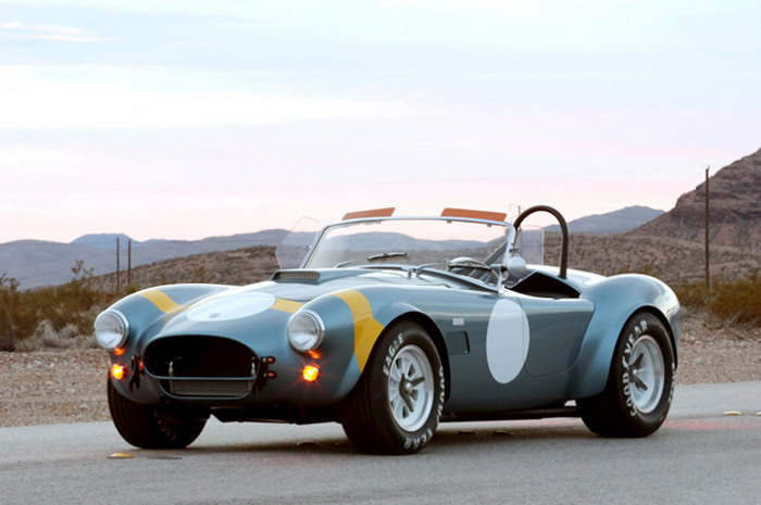 Shelby“眼镜蛇”Cobra 289 FIA 50 周年限量版本