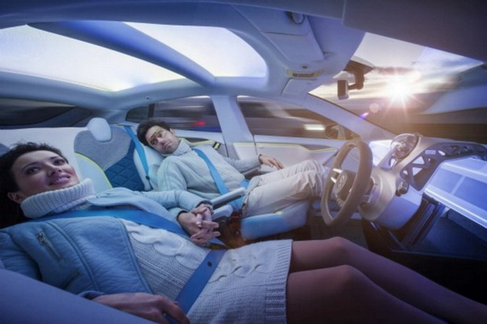 Rinspeed 想把特斯拉 Tesla Model S 打造成「车轮上的起居室」