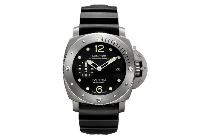 沛纳海 Panerai Luminor Submersible 1950 3 Days Titanium L.E. 别注腕表