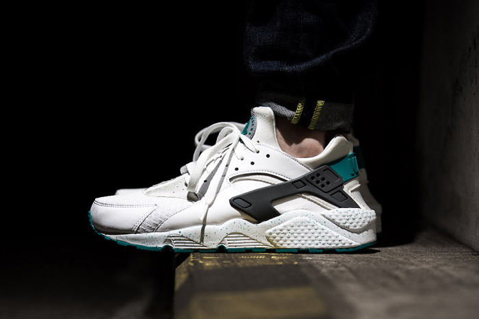 Nike Air Huarache「Turbo Green」配色鞋款