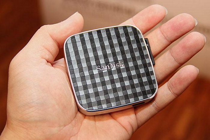 Sandisk无线硬盘体验 可方便存储移动设备数据