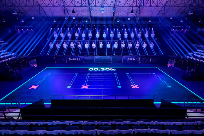 Nike「House of Mamba」LED 篮球馆