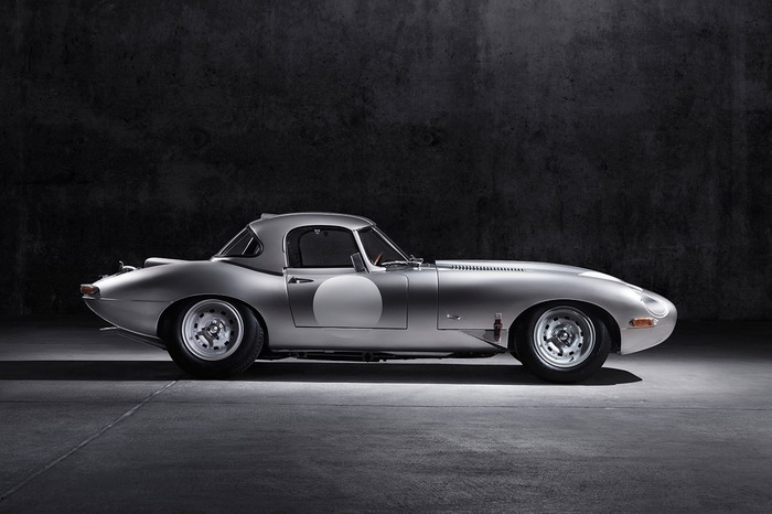 捷豹 Jaguar E-Type 轻量化复古跑车