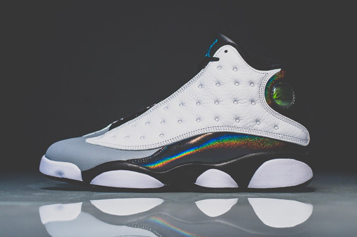 Air Jordan 13 Retro 全新配色设计鞋款