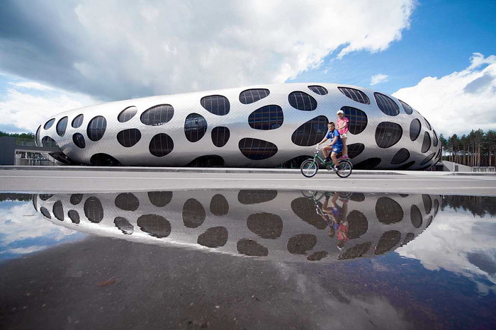 OFIS Architects 于鲍里索夫打造足球场