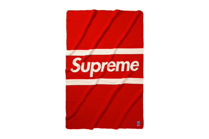Supreme × Faribault 联名毛毯