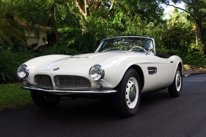 跟随 Cool Hunting 细赏 1957 BMW 507 车款