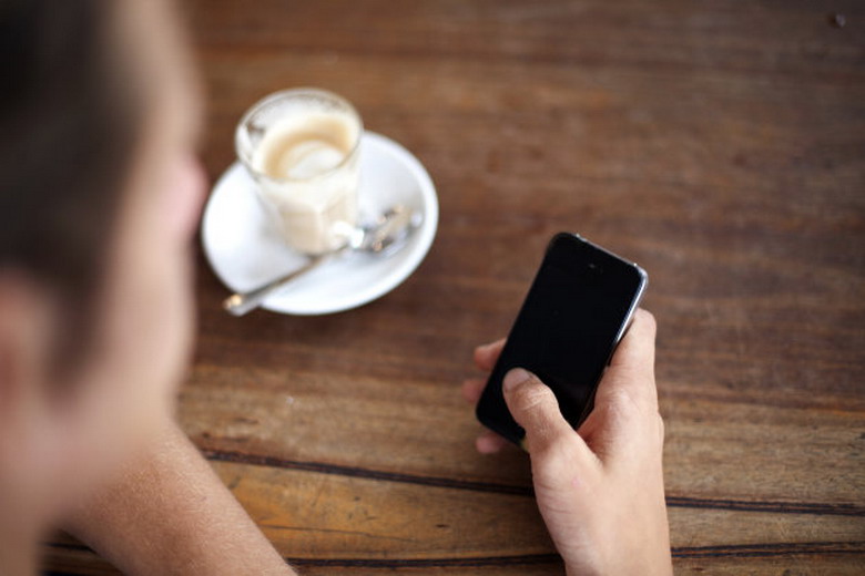 iOS 8.4 即将上线，将解决短信关机漏洞