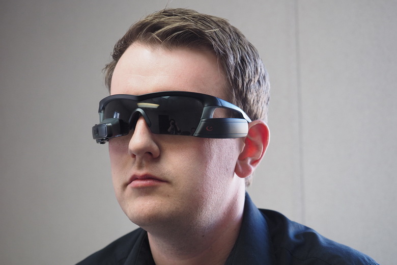 Intel 已把 Recon 买下，是要跟新 Google Glass 抗衡？