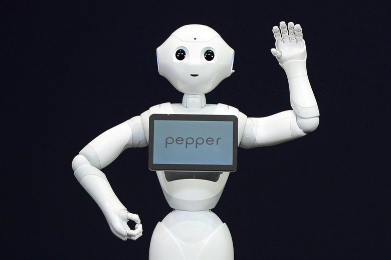 世界上第一款可感知人类情绪的机器人 Pepper 在 1 分钟内全部售罄