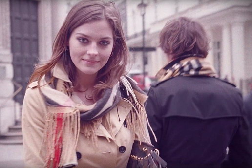 Mario Testino 掌镜拍摄 Burberry 2015 秋冬系列宣传影片
