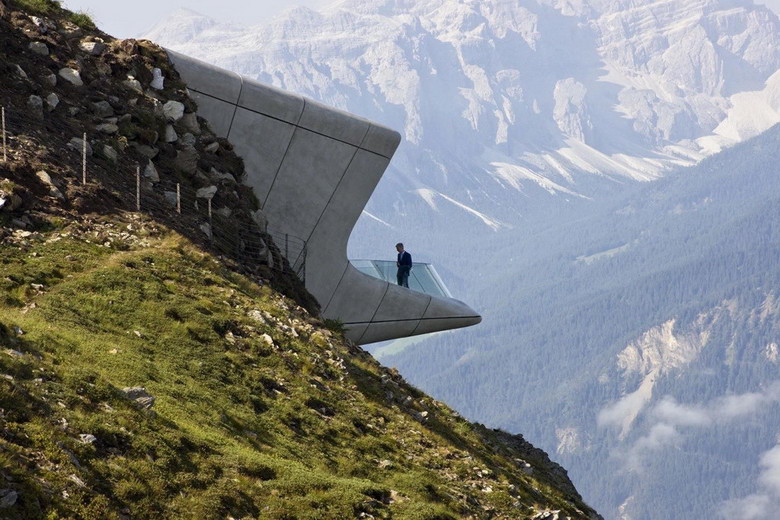 Zaha Hadid 全新 Messner Mountain 博物馆设计