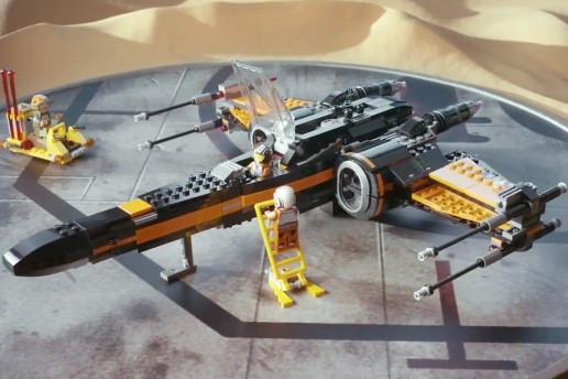 LEGO 发布《Star Wars: The Force Awakens》主题广告